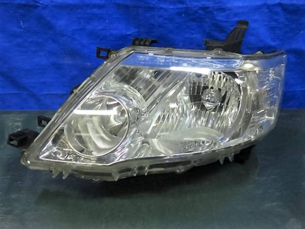 1148 セレナ C25 後期 左ライト ハロゲン 100-24920 傷無 日産用
