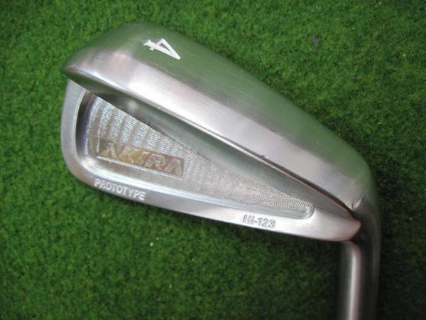 AKIRA PROTOTYPE Hi-123 4番 23° MCI100S AKIRA PROTOTYPE Hi-123 #4 23 MCI 100 S 4 23° MCI 100 S 【公式通販】