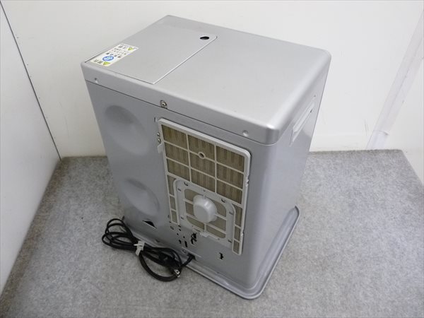 デットストック品 TOYOTOMI 石油ファンヒーター LC-32BF シルバー