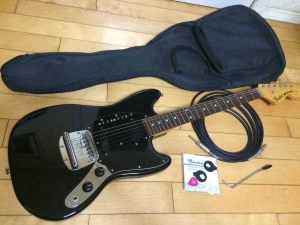 日本オンライン 【生産終了品】Fender Japan Mustang ムスタング 黒