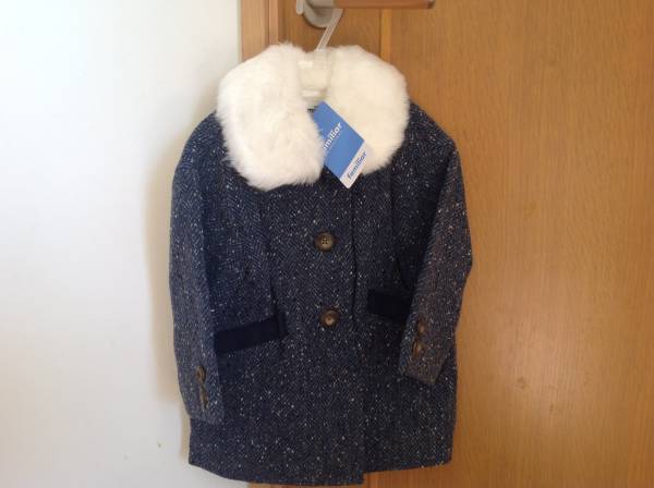 ☆新品タグ付 ファミリアコート90☆23000円 姉妹お揃いで