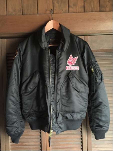 BEAMS別注 Deus Ex Machina × ALPHA MA-1 短丈 BEAMS別注 Deus Ex Machina × ALPHA MA-1 短丈 BEAMS別注 Deus Ex
