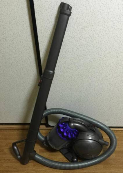 中古完動品 dyson ダイソン DC36 サイクロンクリーナー 本動作確認OK