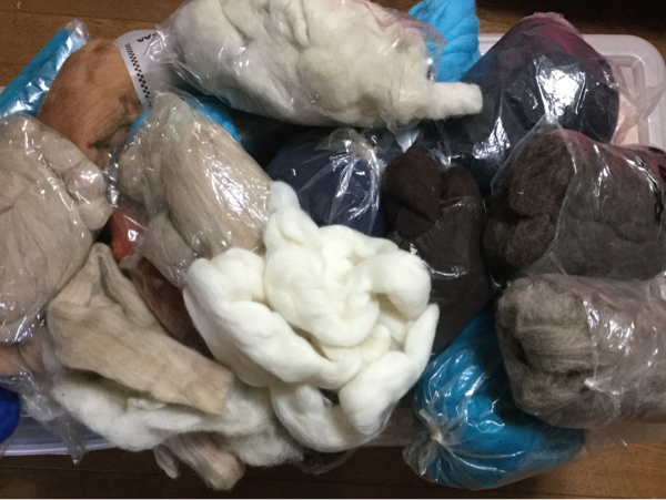 「大量」羊毛フエルト 原毛