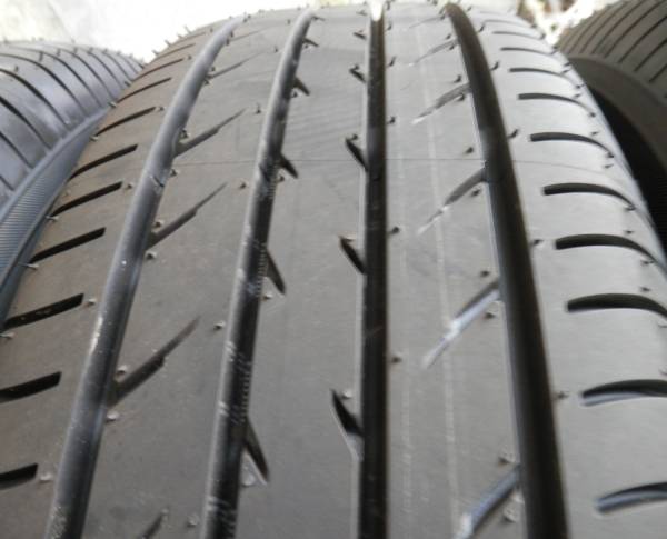 新車外し ヨコハマ 195/65R15 ヴォクシー プリウス ノア