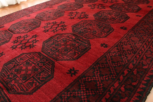 未使用 新品 手織り絨毯 トルクメン族作 236㎝ ラグ NMRE4607