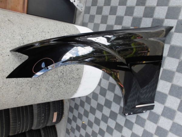 W221　Sクラス　フロント　フェンダー　左