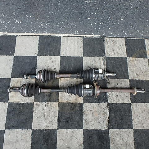 58) レビン トレノ AE101 フロント ドライブシャフト 左右 [C]