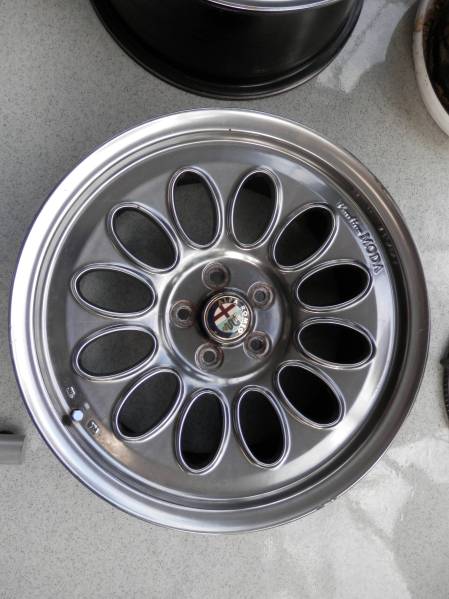 アルファロメオ用ASSOParireMODAパルティーレホイール4本セット