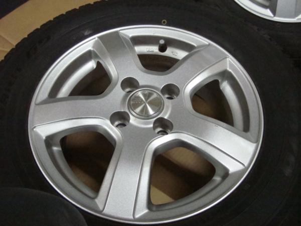 送料込 185/70R14 スタッドレス バリ山 日産純正ホイール NOTE ② 185/70R14 スタッドレス 4本 アルミホイール バリ山 2015年 K253 ○185