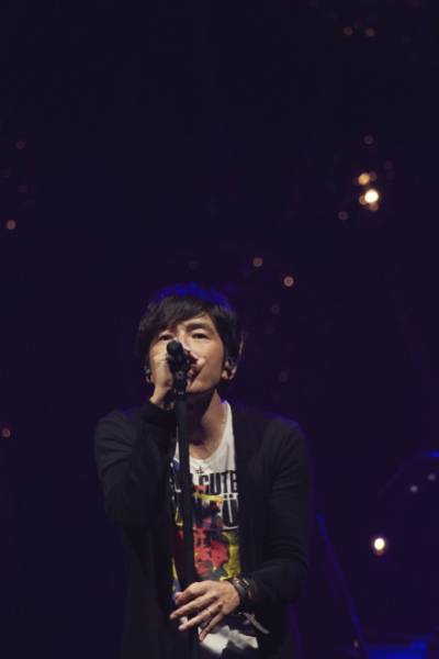 Mr.Children 桜井着 虹ツアー着用 Tシャツ L ラスト1 Mr.Children 人