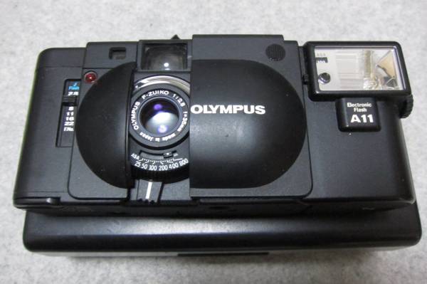 オリンパス OLYMPUS XA2 ☆レンズきれい☆シャッター、フラッシュOK
