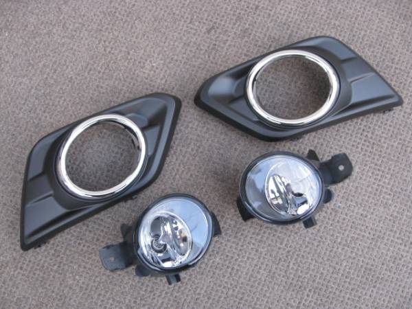 〓 ニッサン エクストレイル T32 純正フォグランプ 新車外し 〓