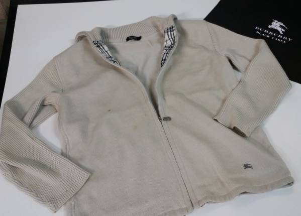 BURBERRYブラックレーベルのニットジップアップジャケット☆ 60