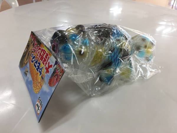 福岡ソフビ万博/ヤモマーク×BLObPUS/金魚ザウルス独眼