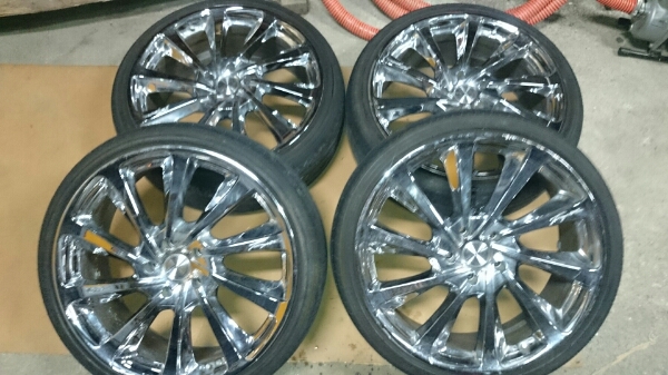 632 ロクサーニ テンペストタービン 4本 20×8j ヴェルファイア