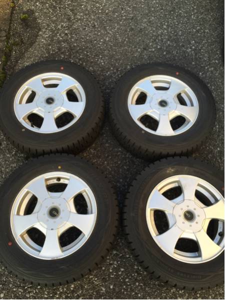 175/70R14 DUNLOP wintremaxx バリ溝ホイル付4本set