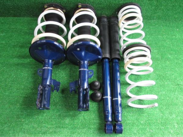 トヨタ　エスティマ　MCR30　サスペンションセット(TRD)