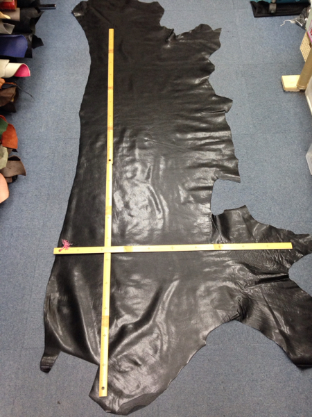 393◯牛 ソフト革シュリンク ブラック 180ds 1.0㎜☆格安