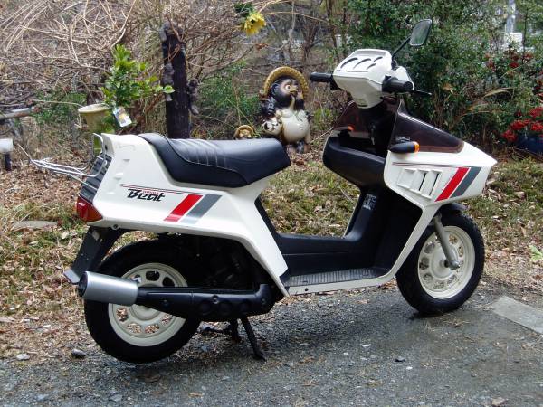 超希少! 走行少13.8Km AF07 ホンダ ビート50 水冷2スト7.2PS !(50cc