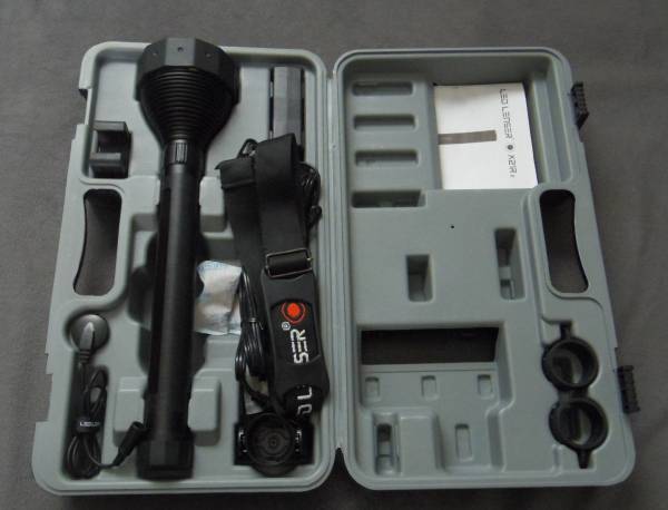 LED LENSER / レッドレンザー X21R.2 LEDライト デモ・展示品！