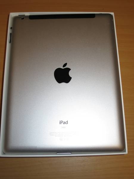 ★iPad 2 64GB Wi-Fi + 3Gモデル ホワイト MC984J/A★超美品