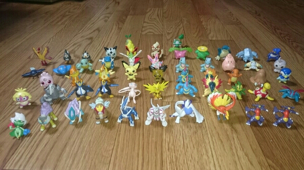 ポケモン指人形とフィギュア 中古品