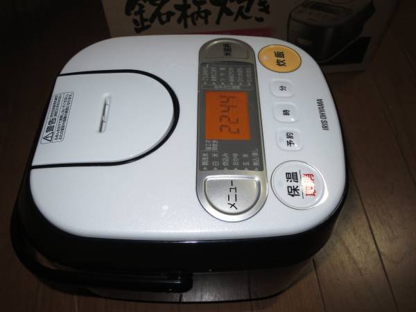 ☆アイリスオーヤマ 炊飯器 マイコン式 銘柄炊き 3合 RC-MA30