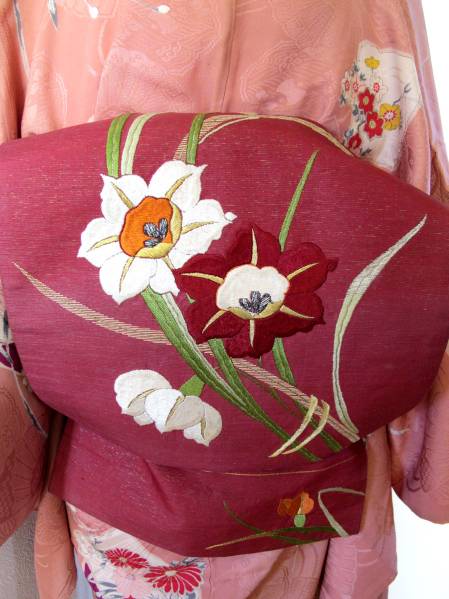 すがた◆アンニュイ水仙総刺繍　金通しアンティーク名古屋帯
