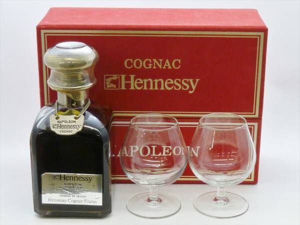 Hennessy Napoleon コニャック 700ml 2本セット. 2本 ヘネシー ナポレオン ♭酒 ヘネシー ナポレオン コニャック