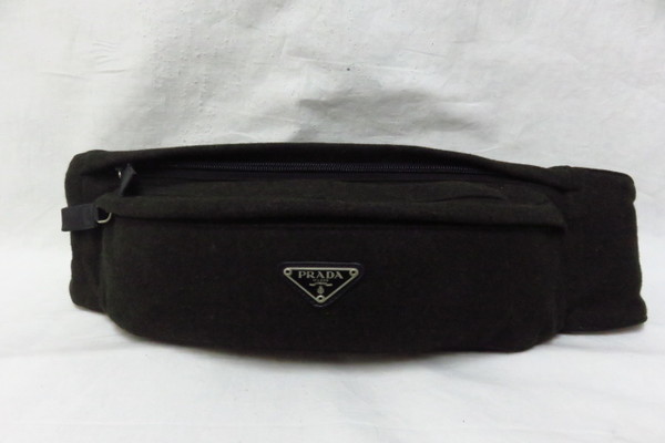 本物■極美品■プラダ■トライアングルロゴ■ツイード■ボディバッグ■13万■ccg8r