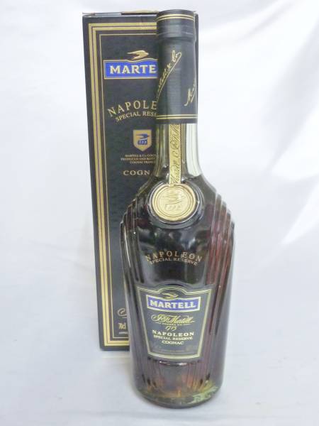 マーテル MARTELL ナポレオン SPECIAL RESERVE 700ml 箱付 ブランデー