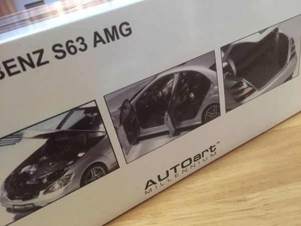 ○オート アート○メルセデス ベンツ S63 AMG○1/18○ ミニカー 【公式