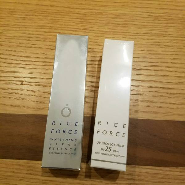 未開封♪ライスフォース♪RICEFORCS♪美白美容液♪UVプロテクトミルク
