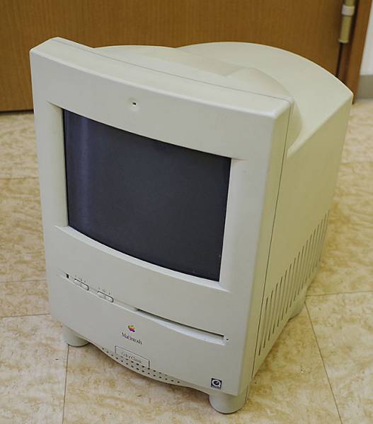 ジャンク品】Apple Macintosh Color Classic II Macintosh Classic II