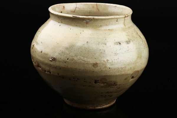 【航】旧家初だし 李朝古陶 雨漏景色 壺 飾壷 花瓶 置物 初荷 骨董 古玩 古美術品 古道具