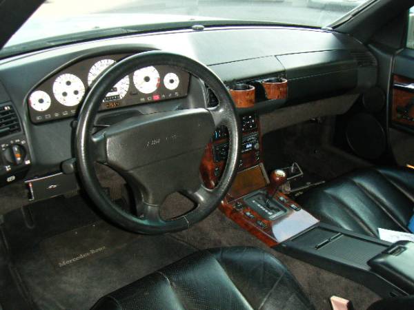 ベンツ AMG本物ステアリング E500E SL W124 R129 R107 スポーツ