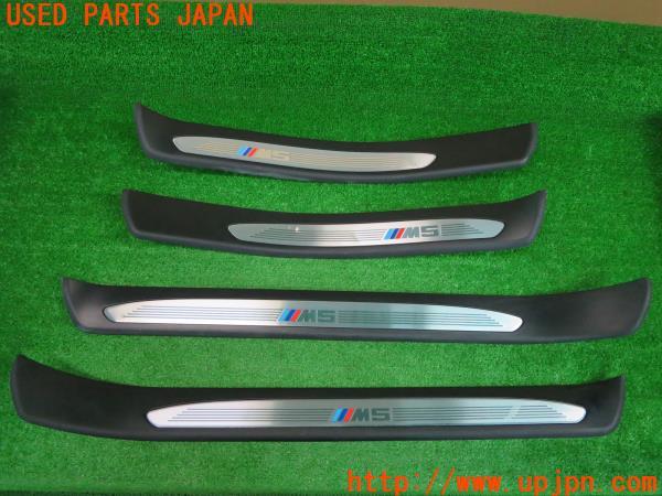 3UPJ=30940616]BMW M5(E60)純正 スカッフプレート 1台分 中古