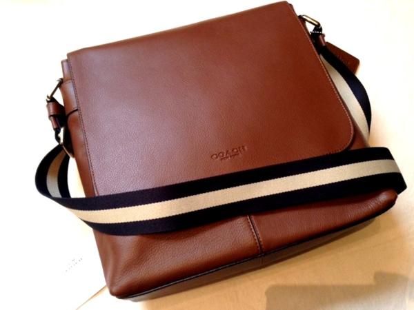新品！本物保証COACHコーチ【F72362-CWH】レザー ショルダーバッグ 