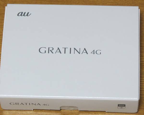 au gratina4G グラティーナ4G　kyf31　白　判定○　新品未使用品