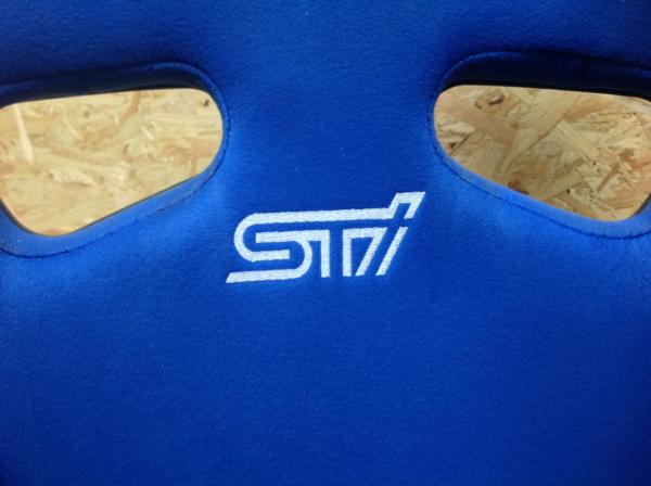 ○希少 RECARO RS-G フルバケットシート STI インプレッサ GDB Type RA