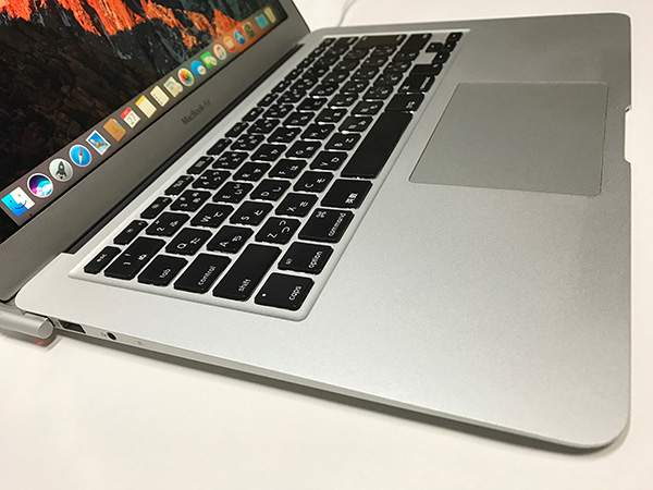 ⁄ MacBook Air 13inch Mid 2011 （MC966J/Aのカスタマイズ） i7 1.8GHz