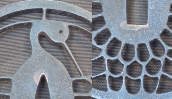 大刀鐔　鉄字鶴丸透し　大鐔　刀装具