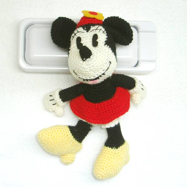 あみぐるみ ミニーマウス ハマナカ毛糸 店頭展示作品 18cm ミニーマウス 売買されたオークション情報 Yahooの商品情報をアーカイブ公開 オークファン Aucfan Com