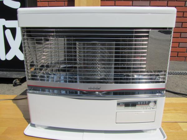 13年製 トヨトミ 煙突式 石油ストーブ HR-650D 小樽より