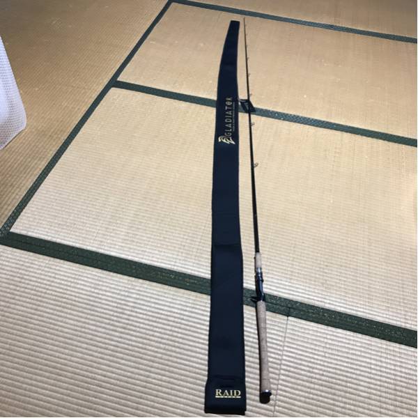 レイドジャパン グラディエーター G-71MH＋C 美品