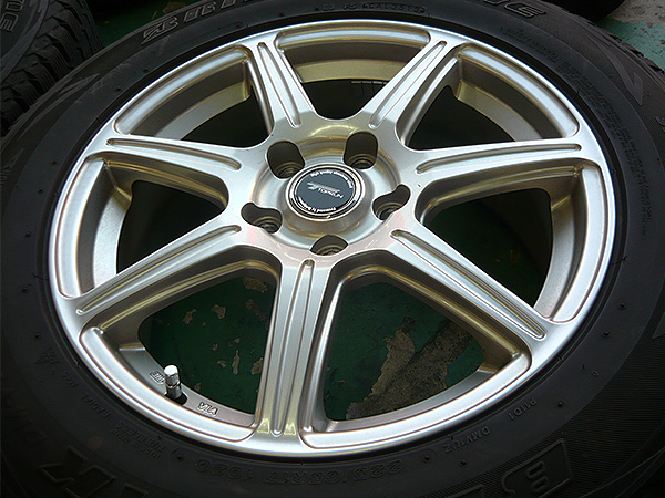 ブリヂストン TOPRUN R7 17インチ7J+53 スタッドレス DM-V1 225 ブリヂストン TOPRUN R7 17インチ7J+53 スタッドレス DM-V1 225