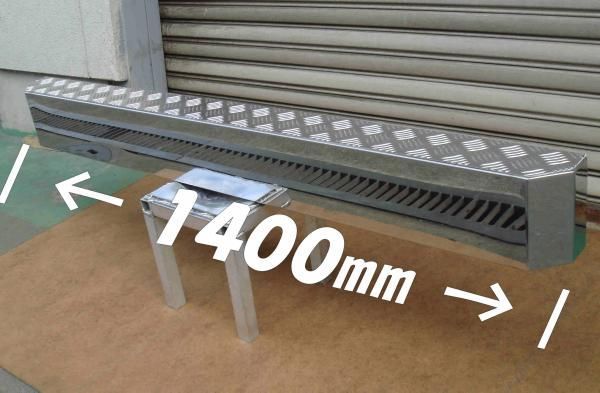 ☆ウロコステンレスリアバンパー長さ1400㎜ ☆ステンレスリア ☆ウロコステンレスリアバンパー長さ1400㎜ ☆ステンレスリア