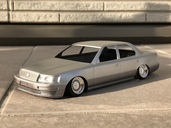 10セルシオ&31シーマ未完成品