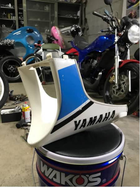 ☆☆ 必見 RZ125純正アンダーカウル ☆☆